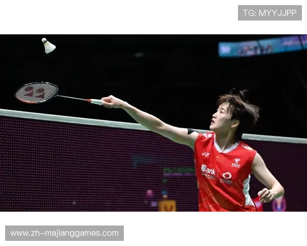 陈雨菲三度闯入决赛终圆梦 亚锦赛首次夺冠书写历史新篇章